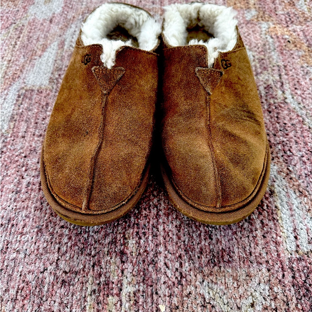 UGG slides